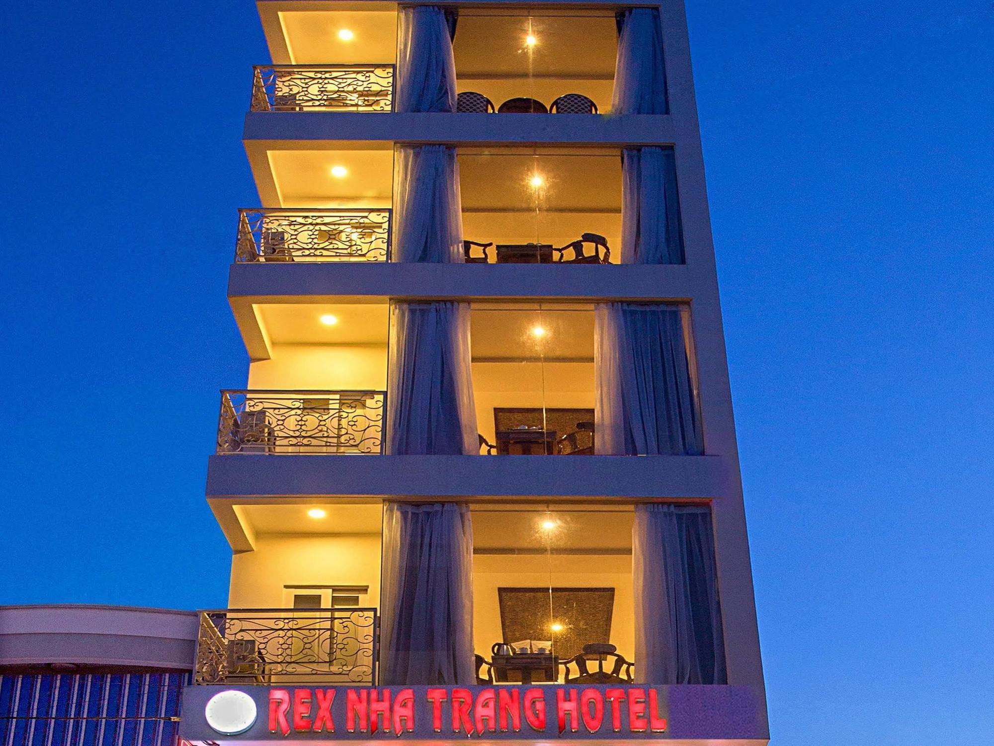 Rex Hotel & Apartment Nha Trang Exteriör bild